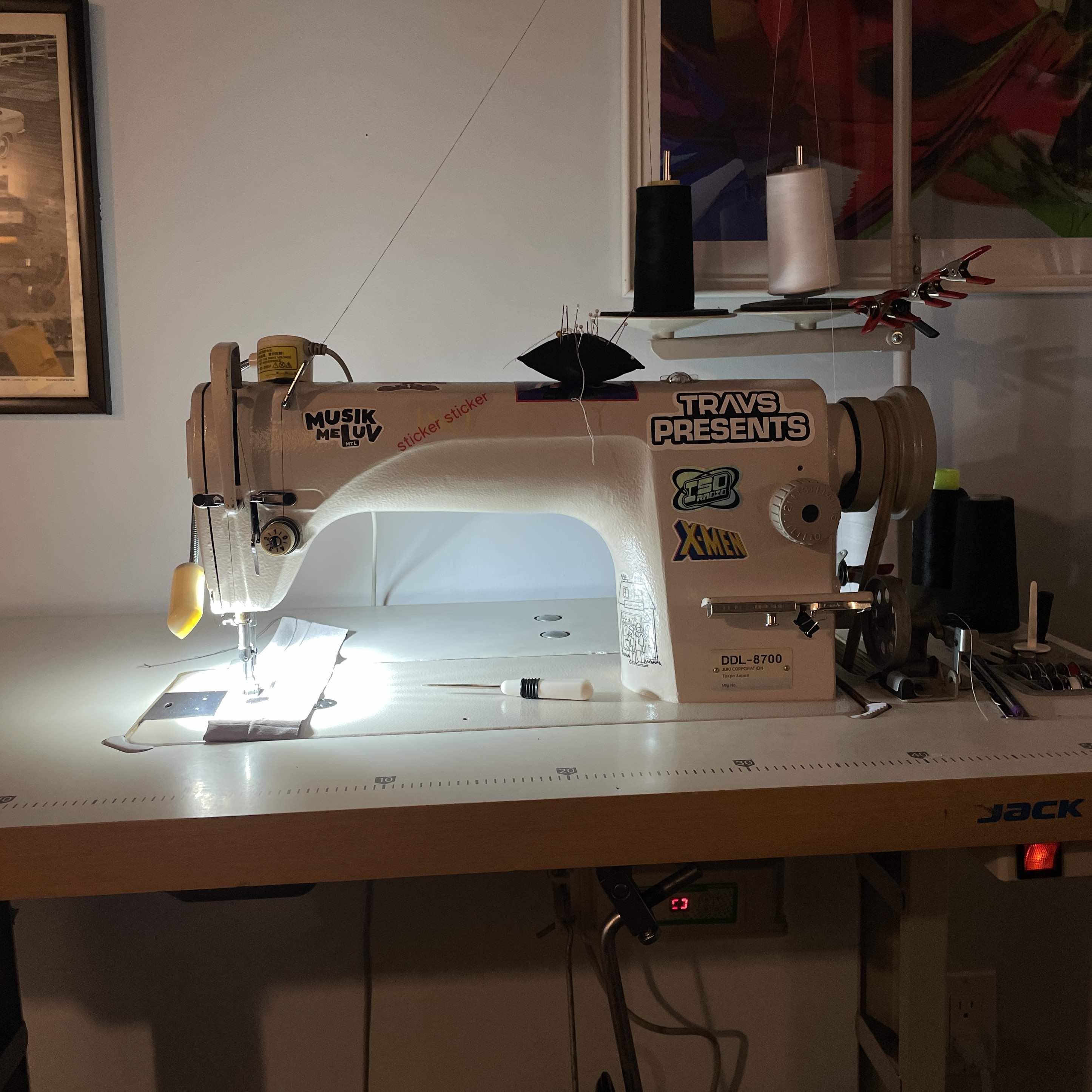 Industrial sewing machine